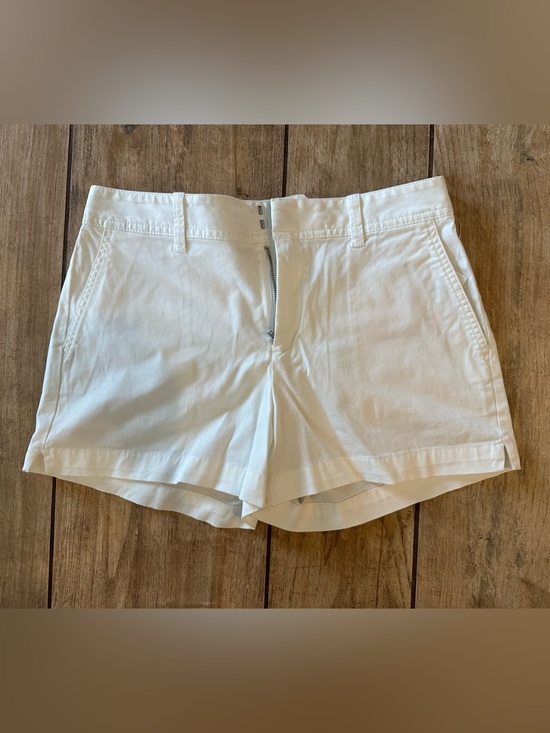 GAP Pants - NWT Gap Women’s White City Short